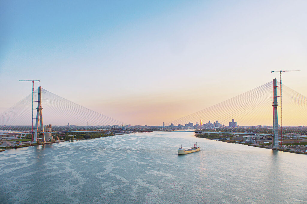 Bridge aerial